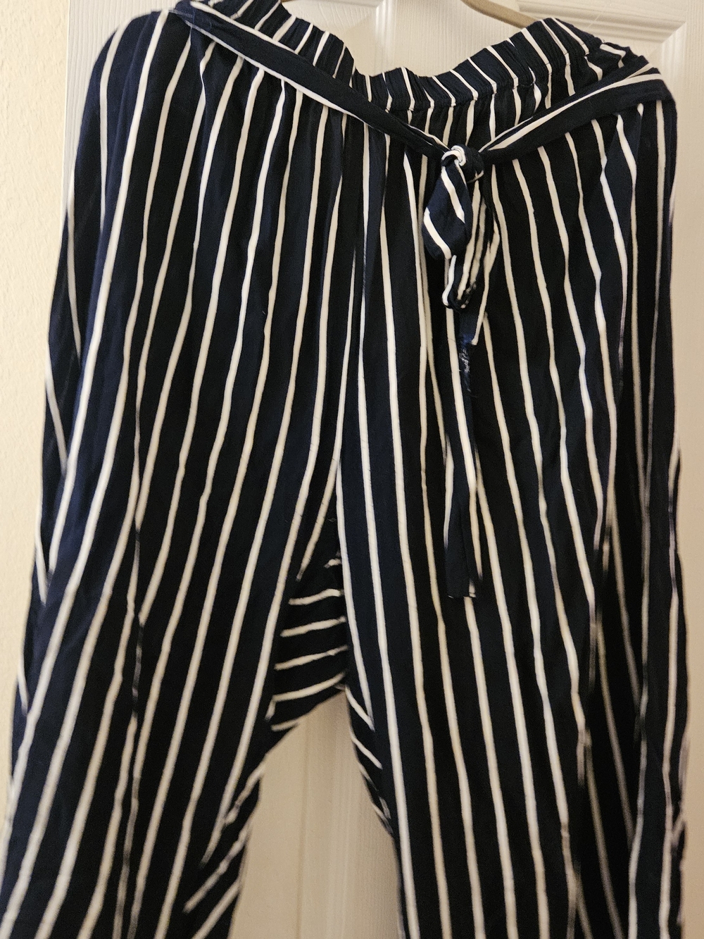 Women's Navy and White Nautical Striped Pull On Wide-Leg Tie-Waist Pants